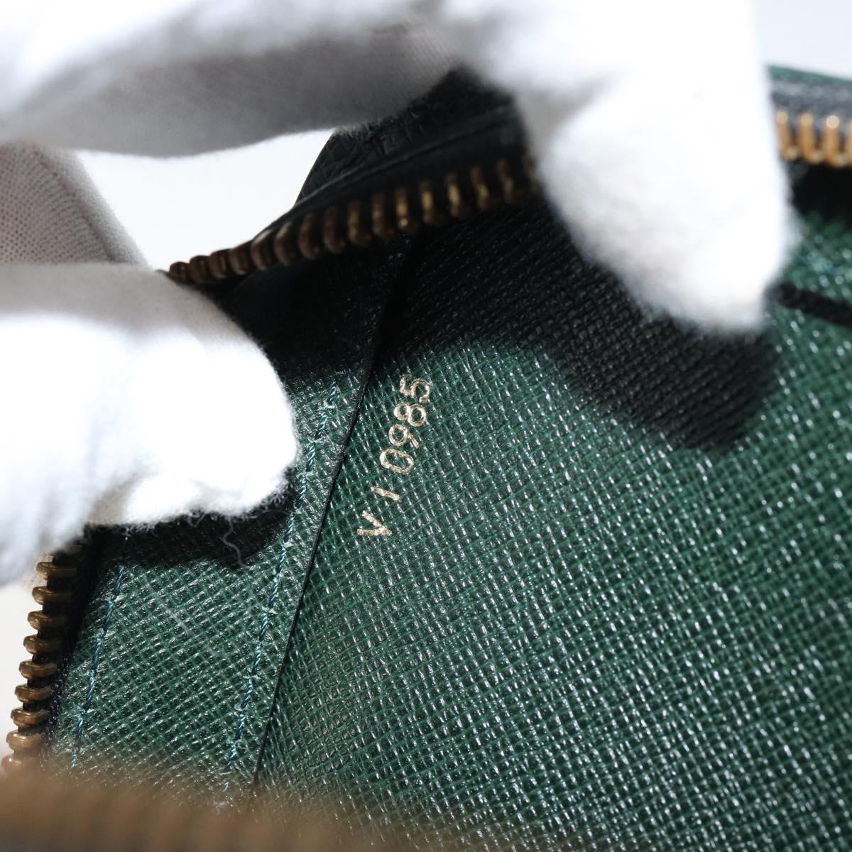 LOUIS VUITTON Taiga Baikal Clutch Bag Epicea M30184 LV Auth BA8336