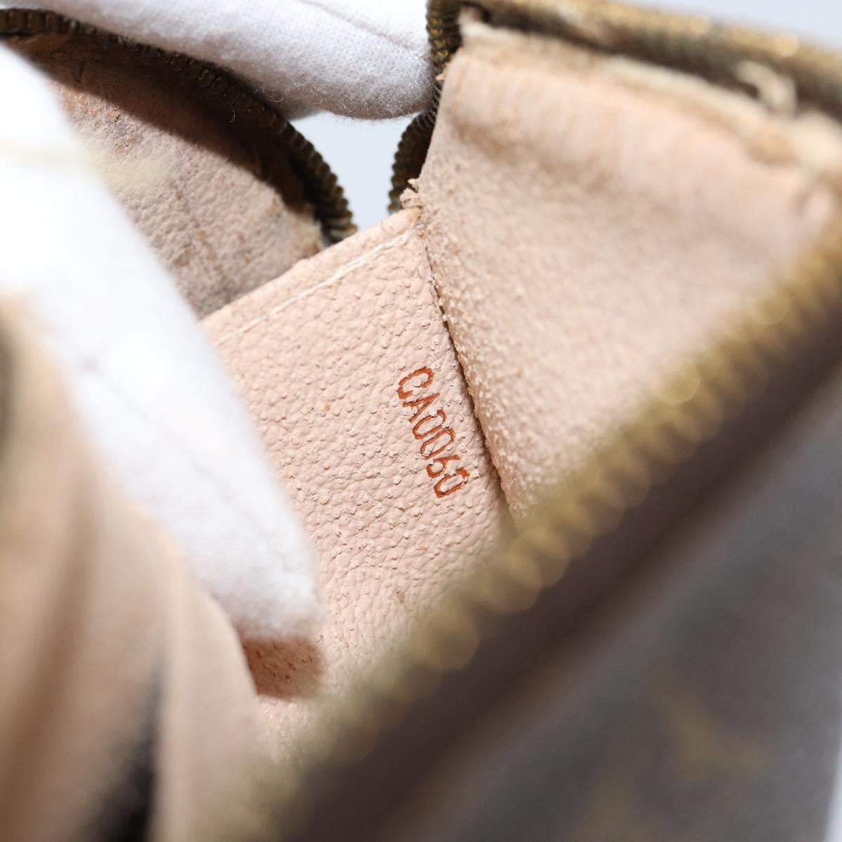 LOUIS VUITTON Monogram Pochette Cosmetic PM Pouch M43998 LV Auth BA8358