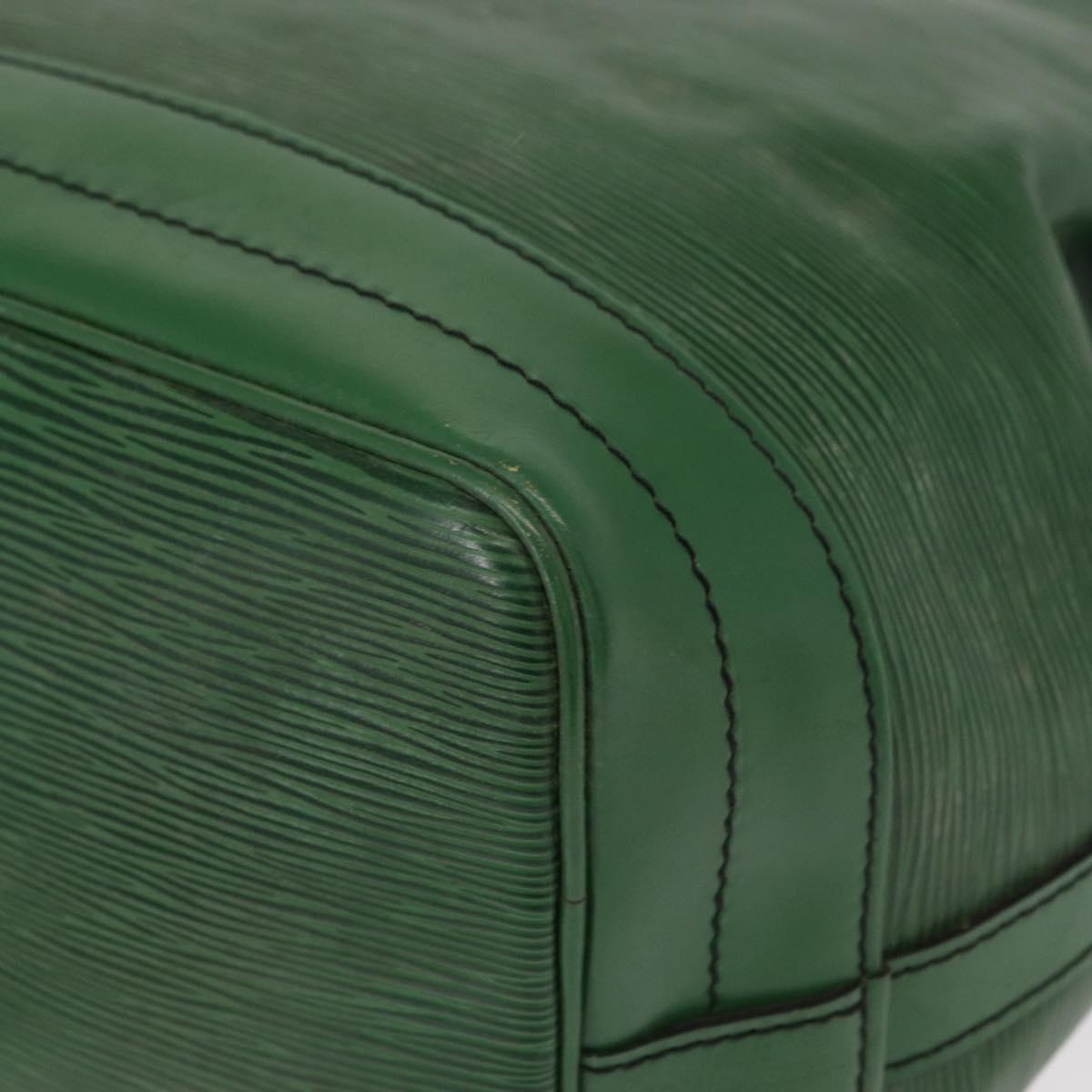 LOUIS VUITTON Epi Noe Shoulder Bag Green M44004 LV Auth BA8588