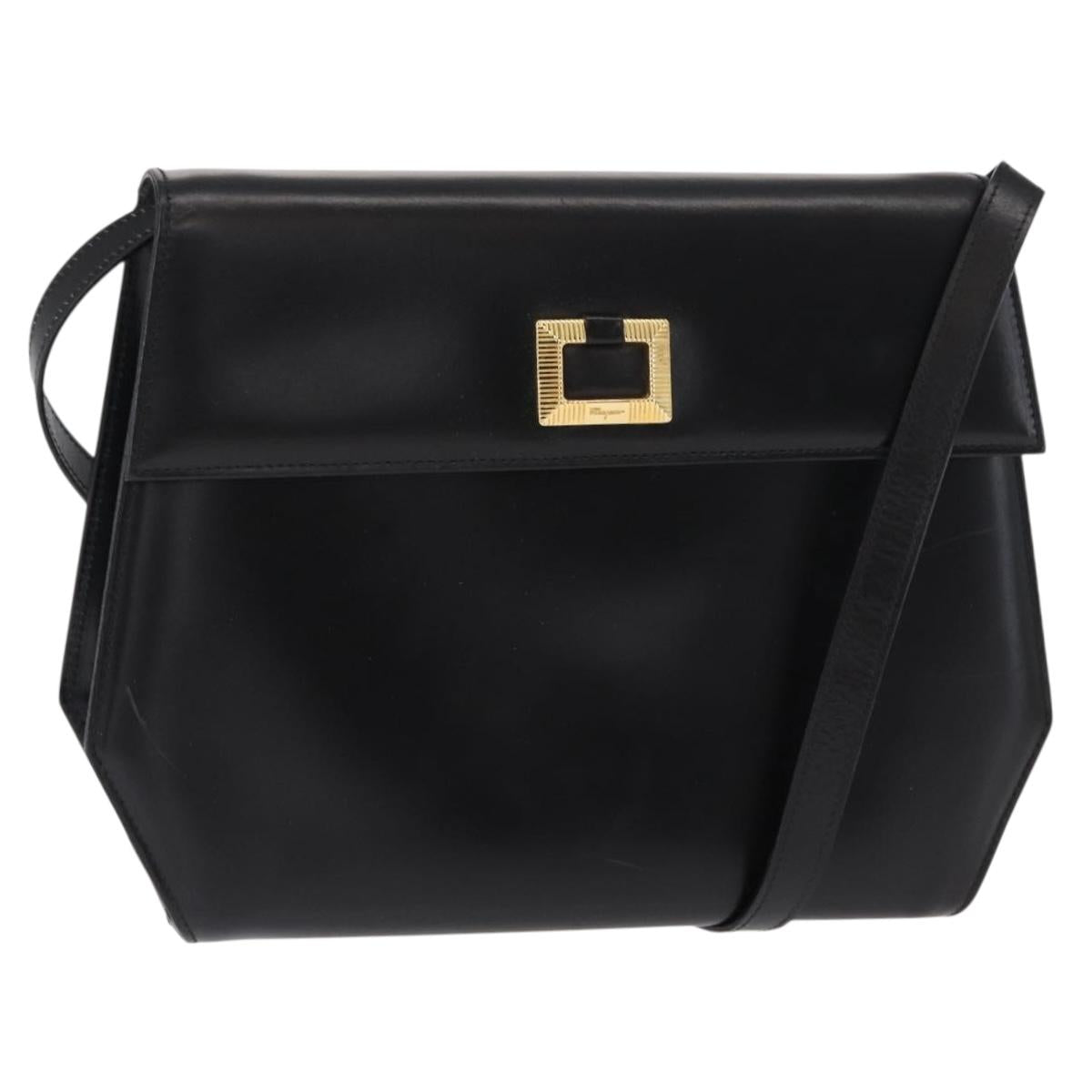 Salvatore Ferragamo Gancini Shoulder Bag Leather Black Gold Auth BA8683