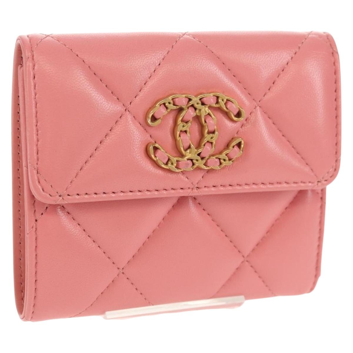 CHANEL Matelasse Bifold Wallet Lamb Skin Pink Silver CC Auth BA8708V
