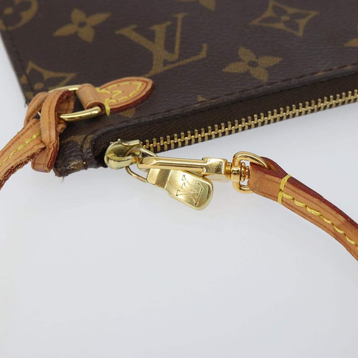 LOUIS VUITTON Monogram Neverfull MM Pouch Accessory Pouch LV Auth BA8740