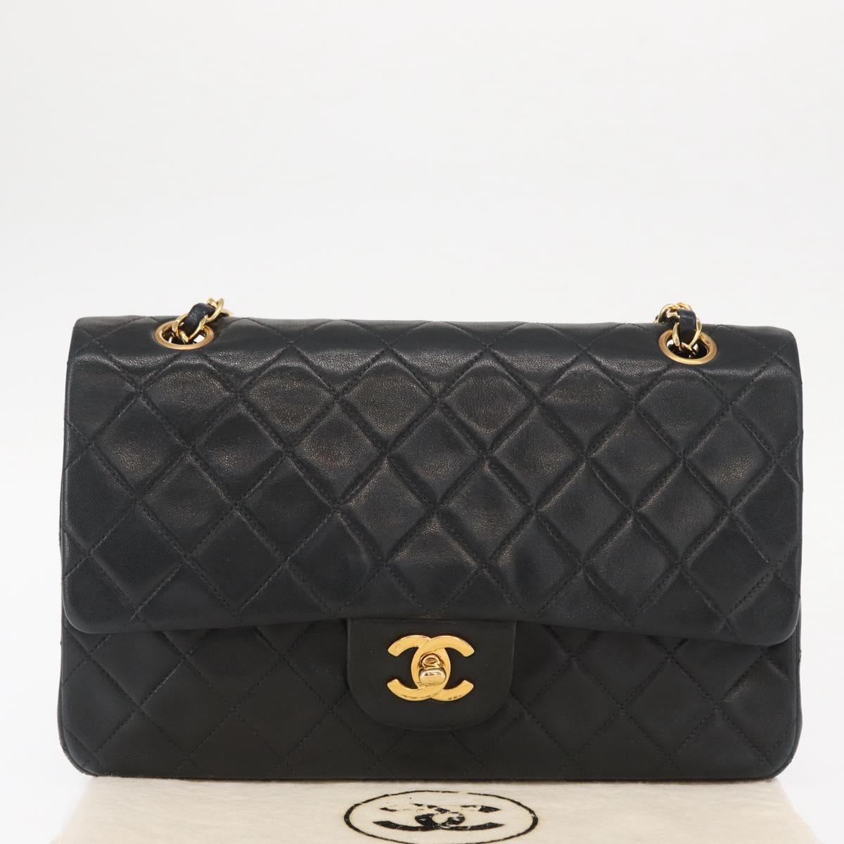 CHANEL Matelasse 25 Double Flap Chain Bag Lamb Skin Black Gold CC Auth BA9002SAV