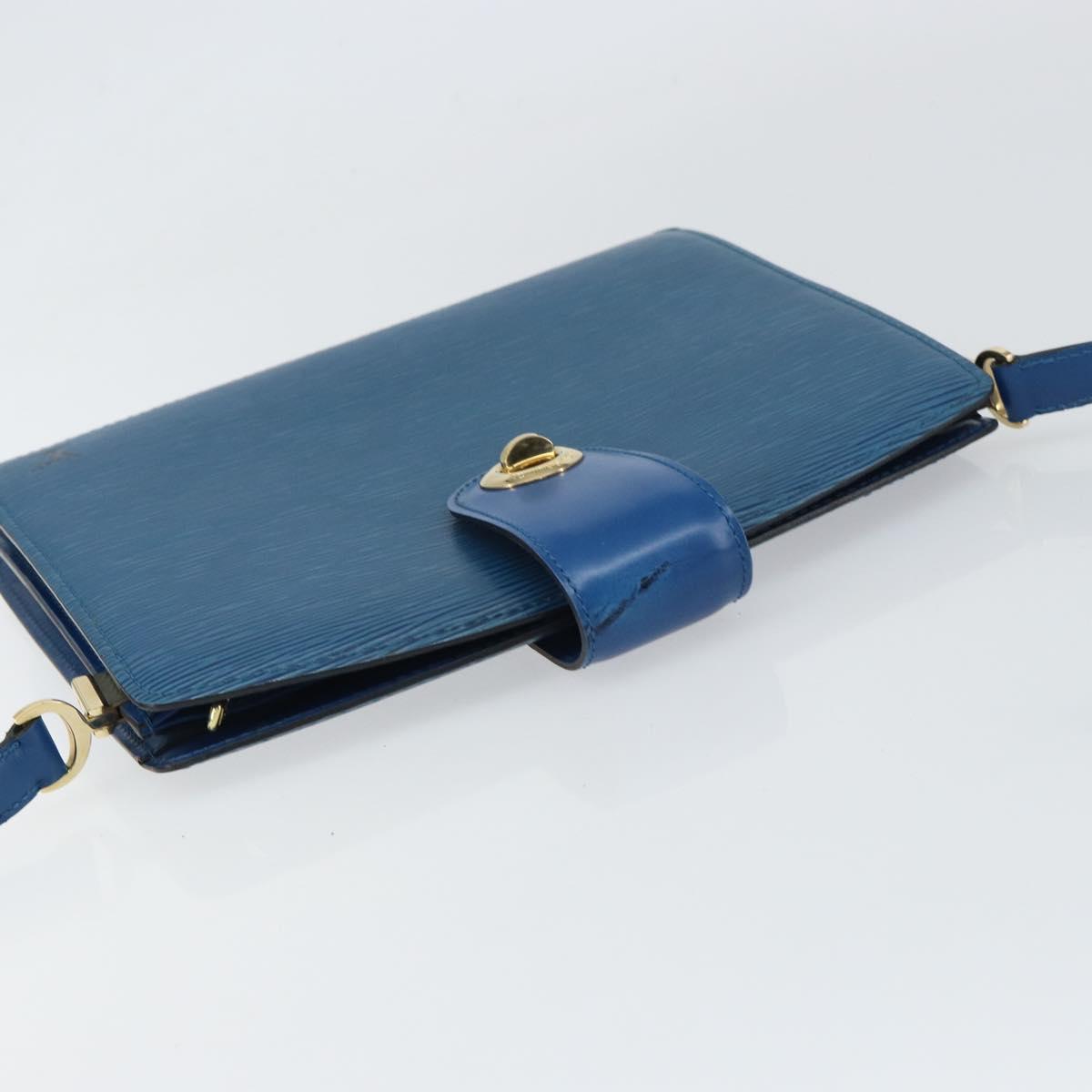 LOUIS VUITTON Epi Capuchin Shoulder Bag Blue M52345 LV Auth BA9024