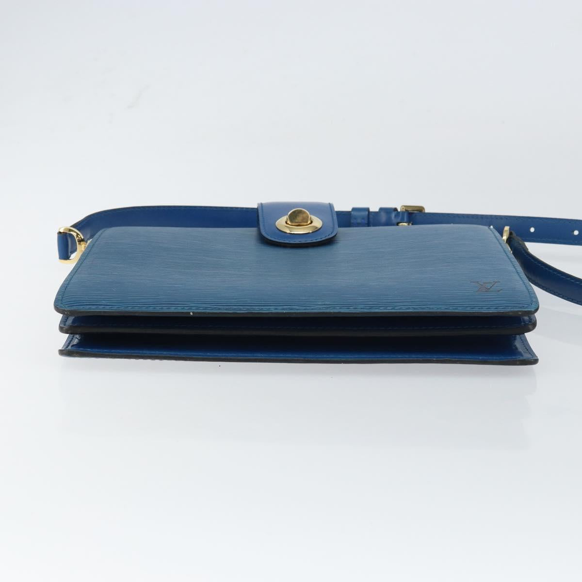 LOUIS VUITTON Epi Capuchin Shoulder Bag Blue M52345 LV Auth BA9024