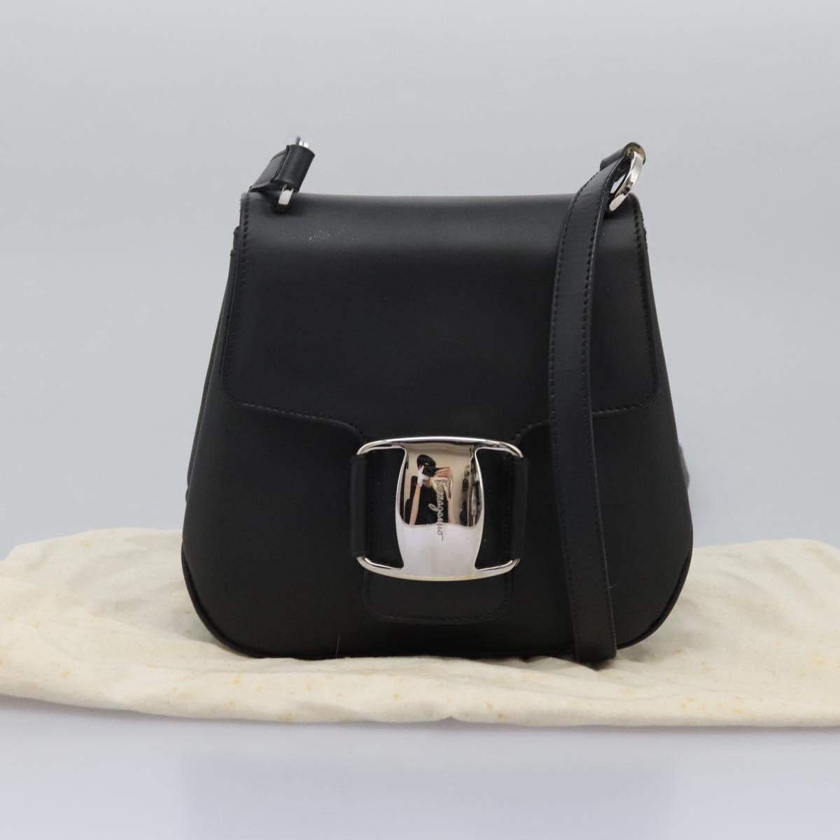 Salvatore Ferragamo Shoulder Bag Leather Black Auth BA911