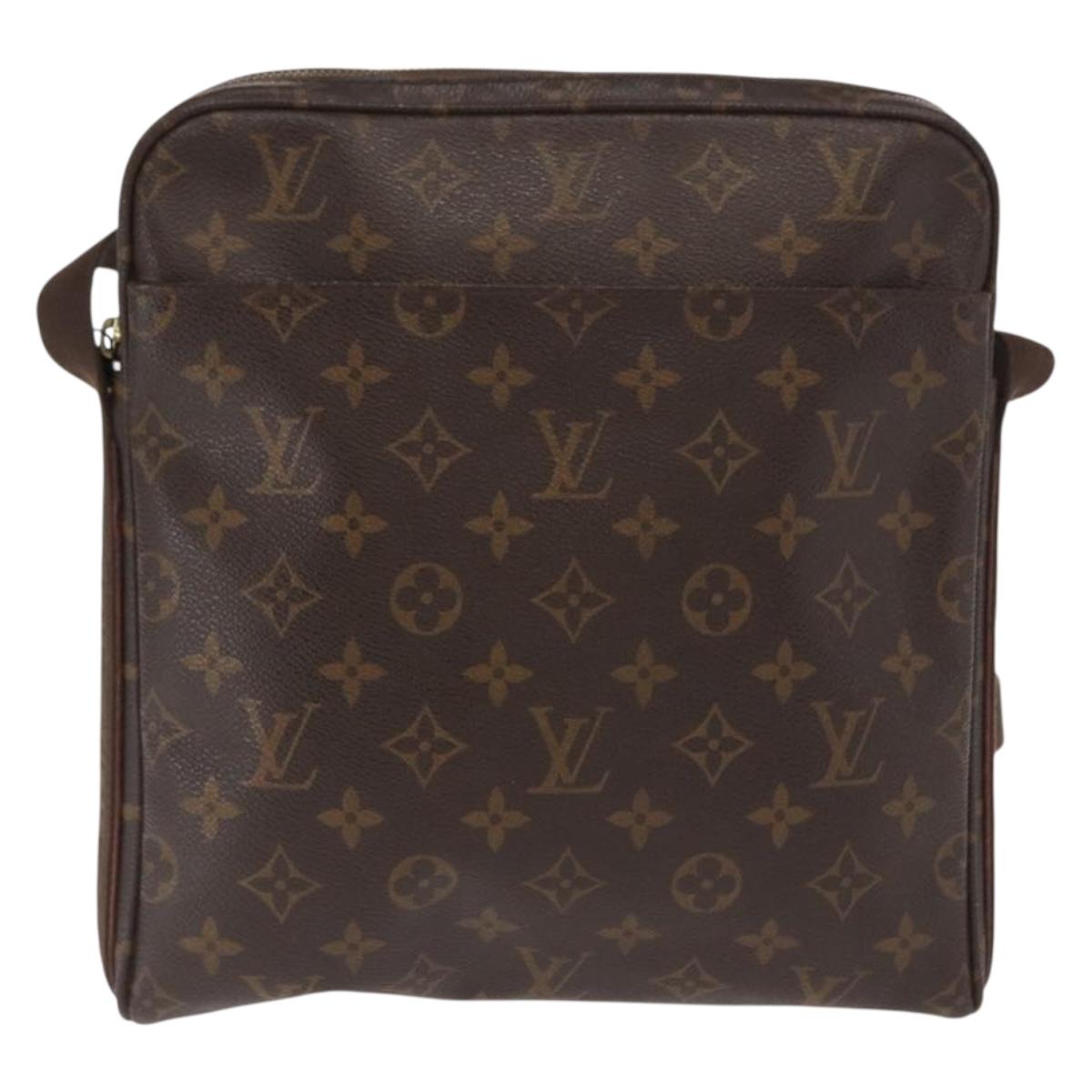 LOUIS VUITTON Monogram Shoulder Bag LV Auth BA9154