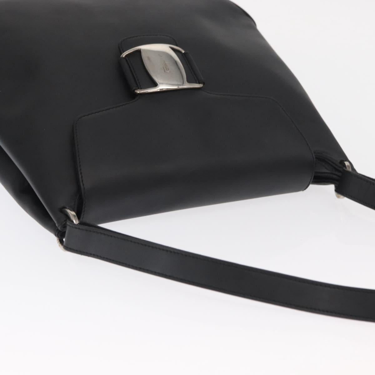 Salvatore Ferragamo Vala Shoulder Bag Leather Black Gold Auth BA9162