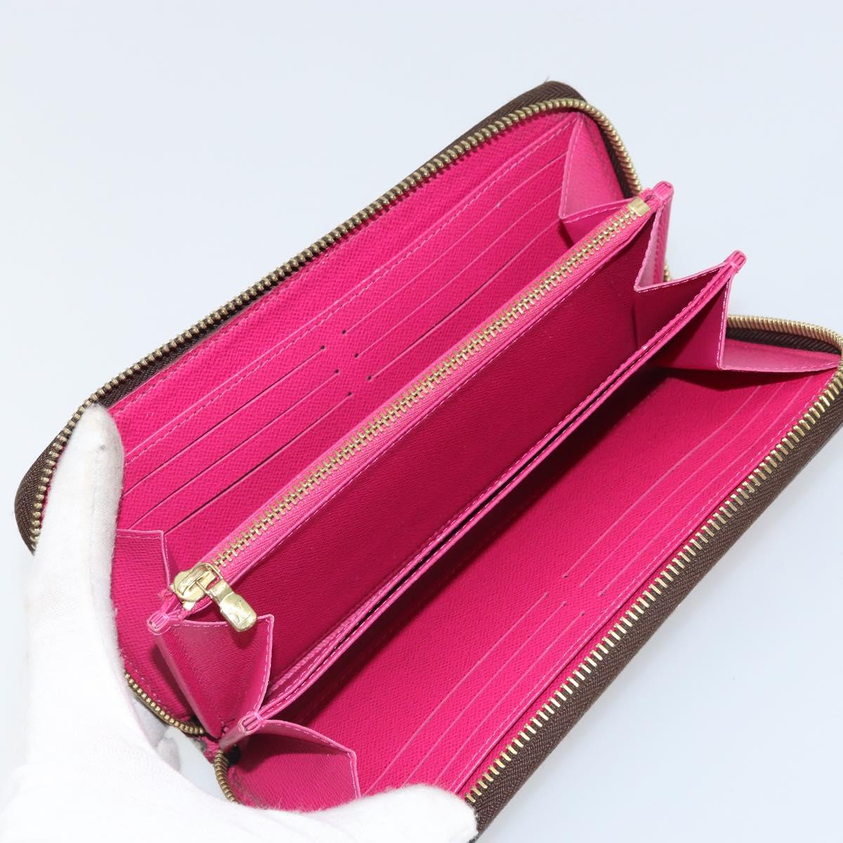 LOUIS VUITTON Monogram Holiday collection Zippy Wallet M63379 LV Auth BA9270