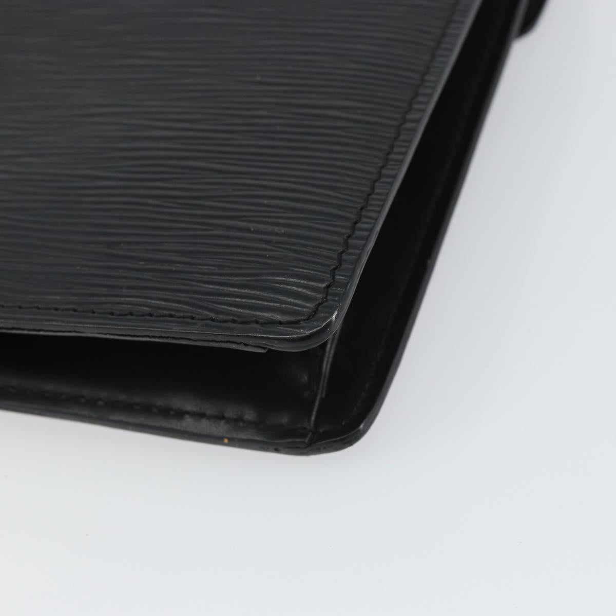 LOUIS VUITTON Epi Serie Dragonne Clutch Bag Black Noir M52612 LV Auth BA9336