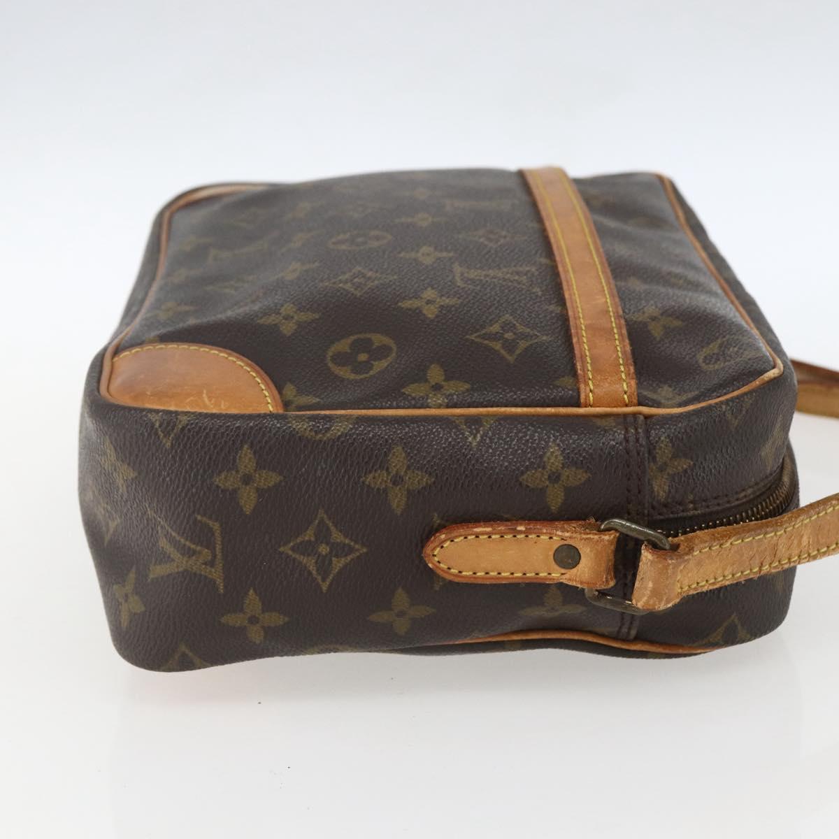 LOUIS VUITTON Monogram Trocadero 30 Shoulder Bag M51272 LV Auth BA9387
