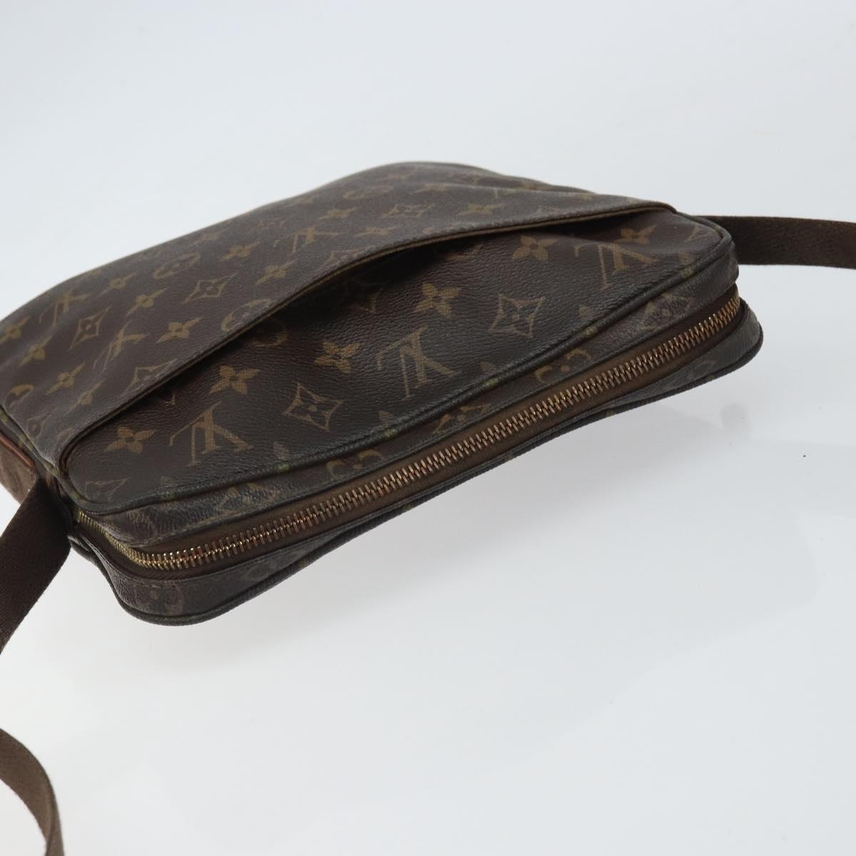 LOUIS VUITTON Monogram Trotteur Bobour Shoulder Bag M97037 LV Auth BA9412