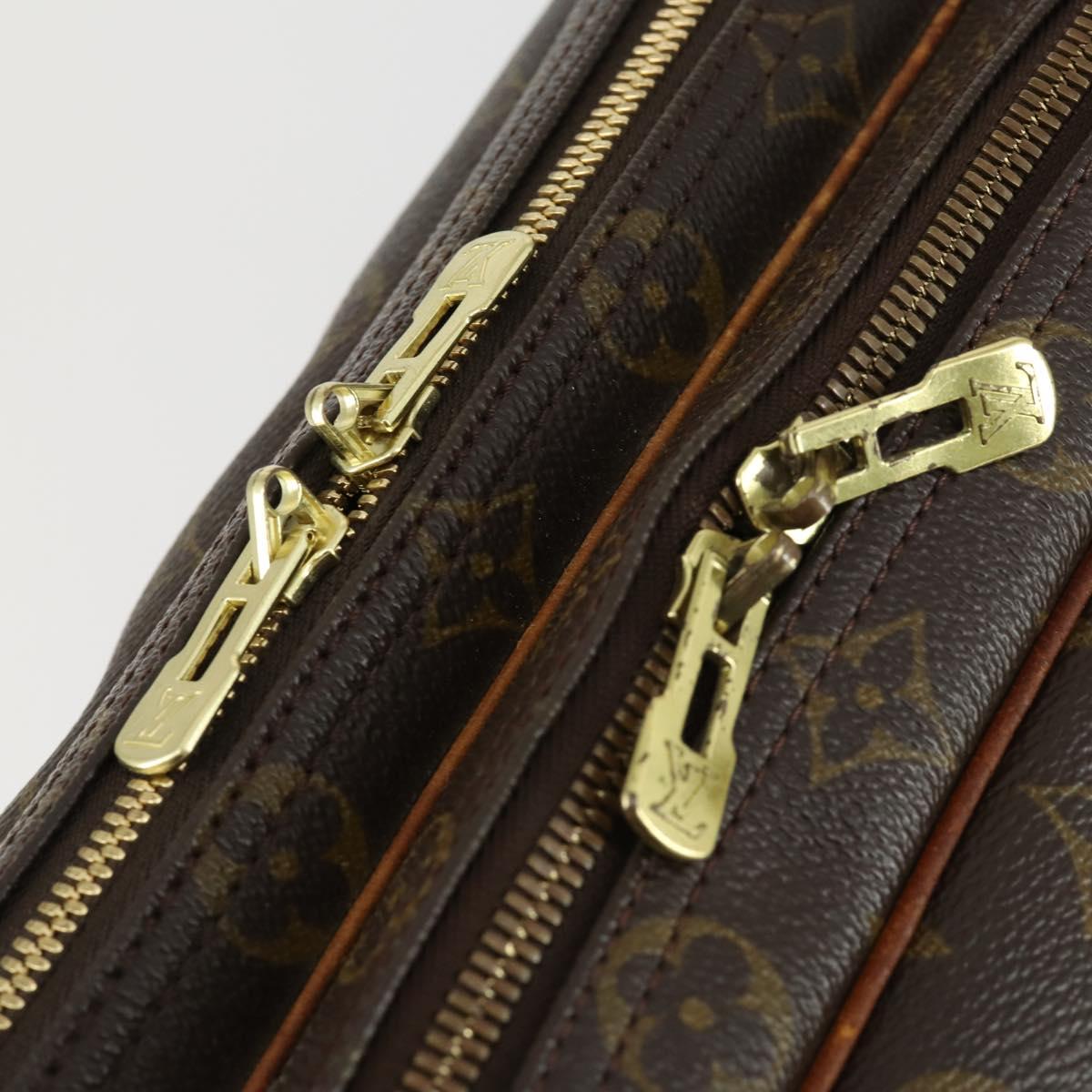 LOUIS VUITTON Monogram Reporter GM Shoulder Bag M45252 LV Auth BA9575