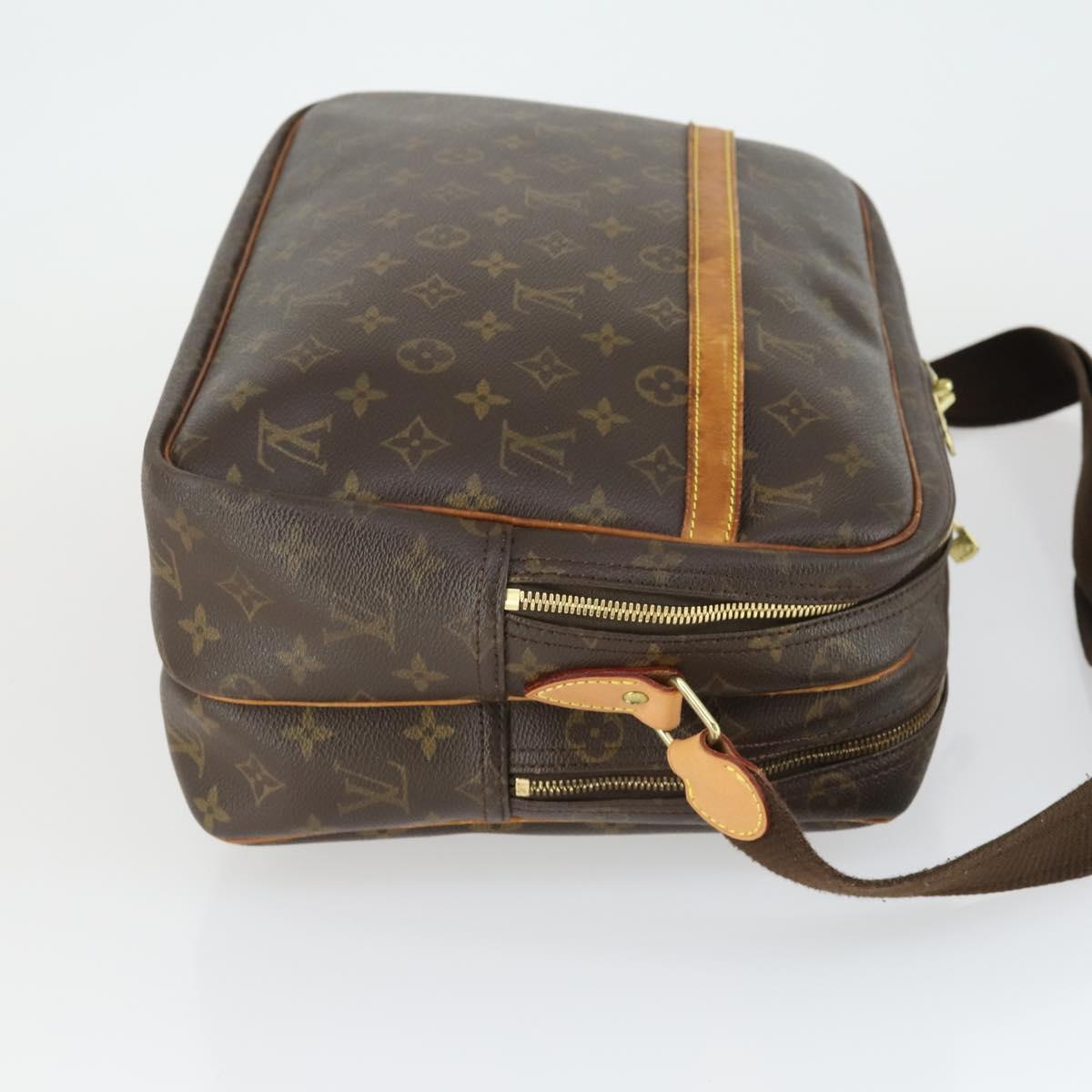 LOUIS VUITTON Monogram Reporter GM Shoulder Bag M45252 LV Auth BA9575
