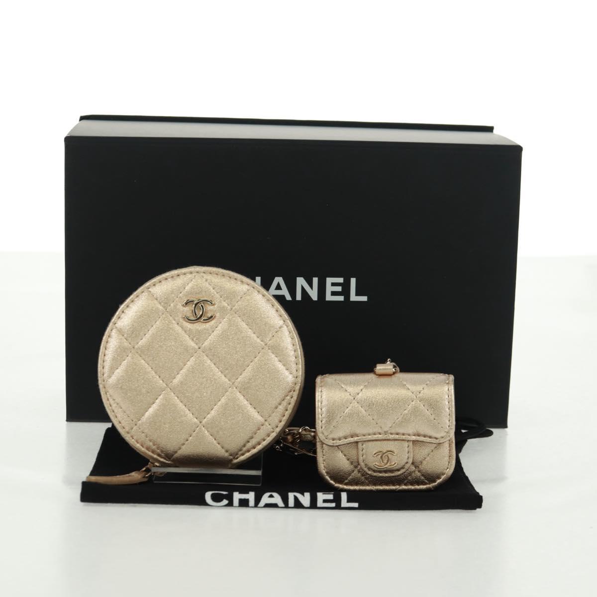 CHANEL Matelasse Air Pods Case 2024 Year Gift Lamb Skin Gold CC Auth BA9648SM