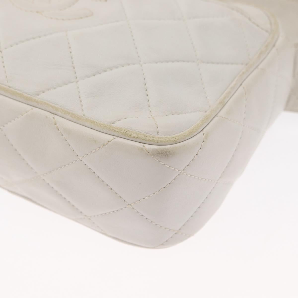 CHANEL Matelasse Shoulder Bag Lamb Skin White Gold CC Auth BA9689