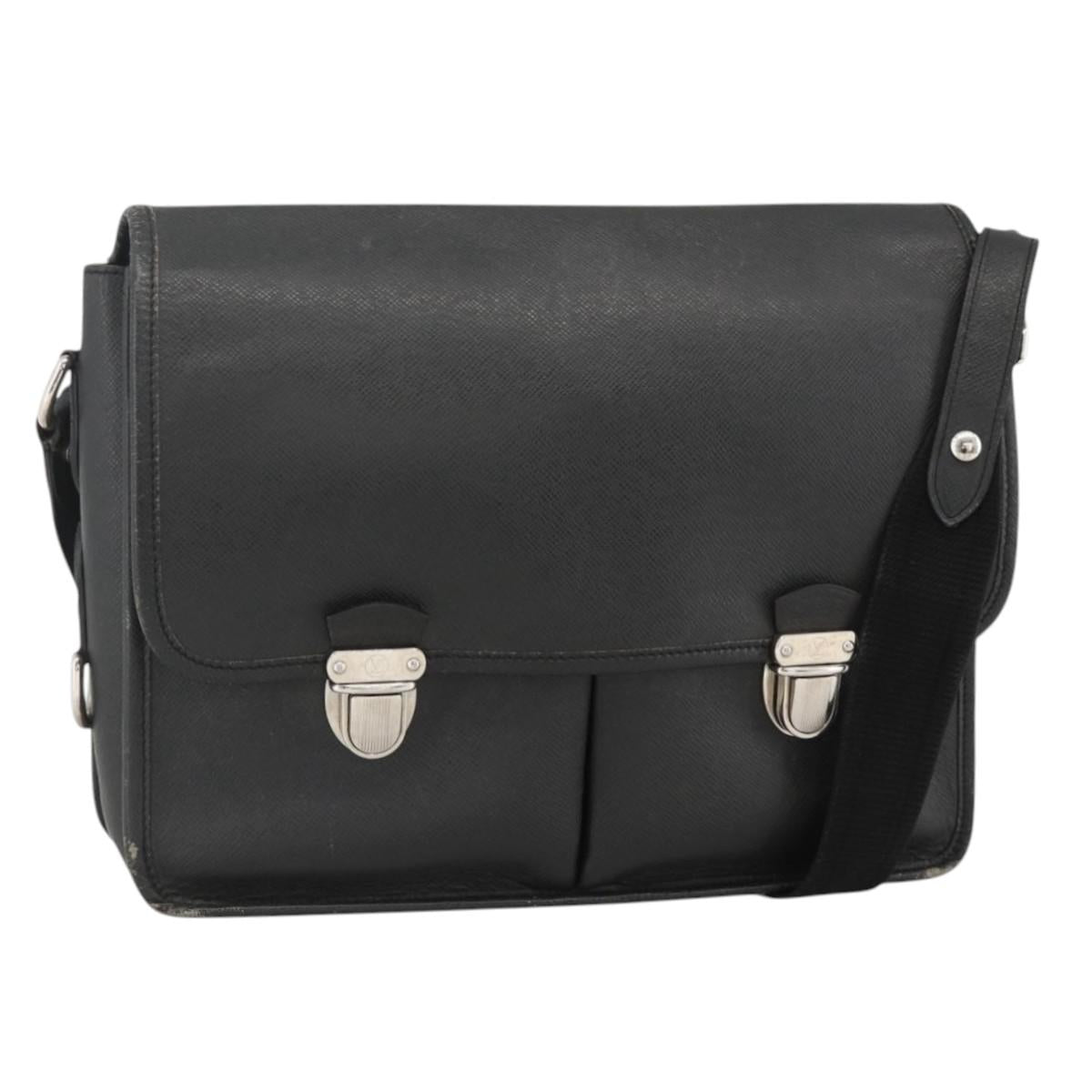 LOUIS VUITTON Taiga Alexei Shoulder Bag Ardoise M32472 LV Auth BAZ083