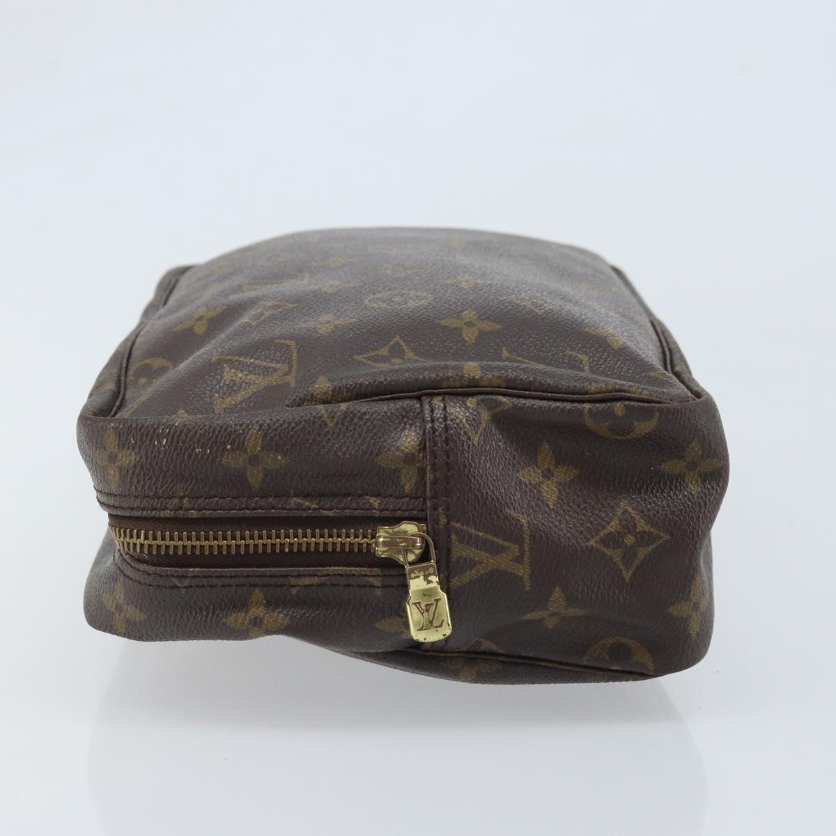 LOUIS VUITTON Monogram Trousse Toilette 28 Clutch Bag M47522 LV Auth BAZ228