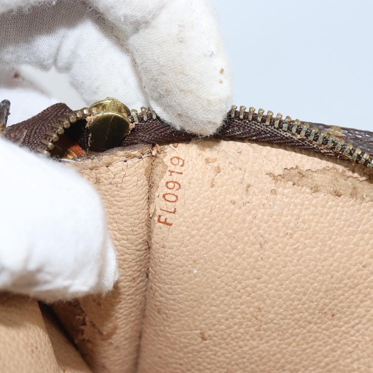 LOUIS VUITTON Monogram Bucket GM Accessory Pouch LV Auth BAZ320