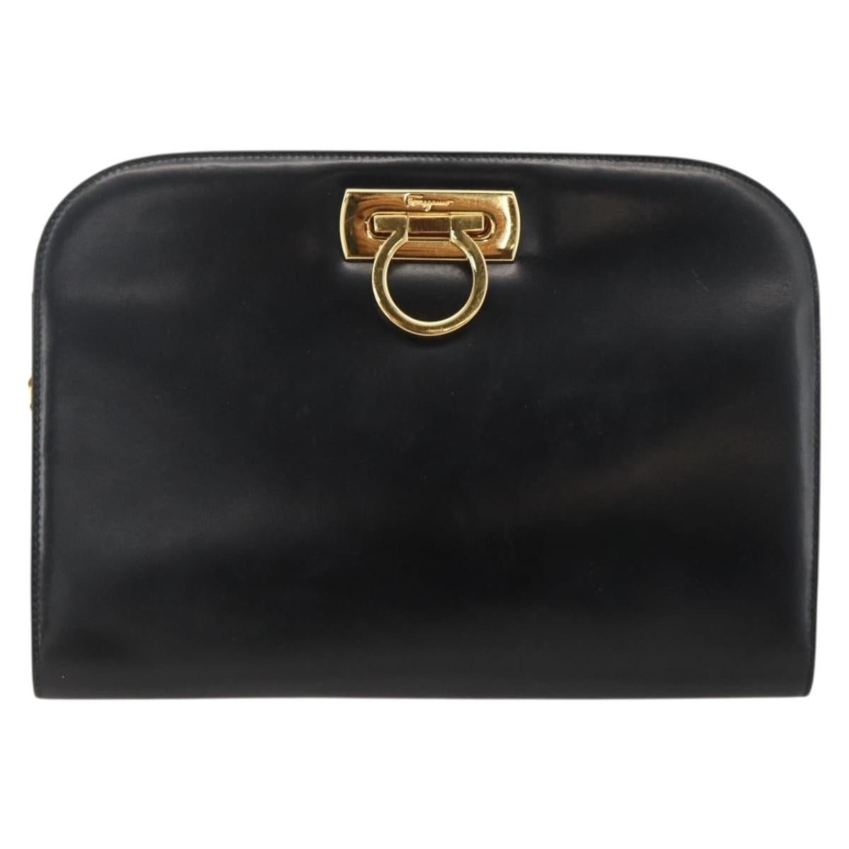 Salvatore Ferragamo Gancini Chain Shoulder Bag Leather Black Gold Auth BAZ418