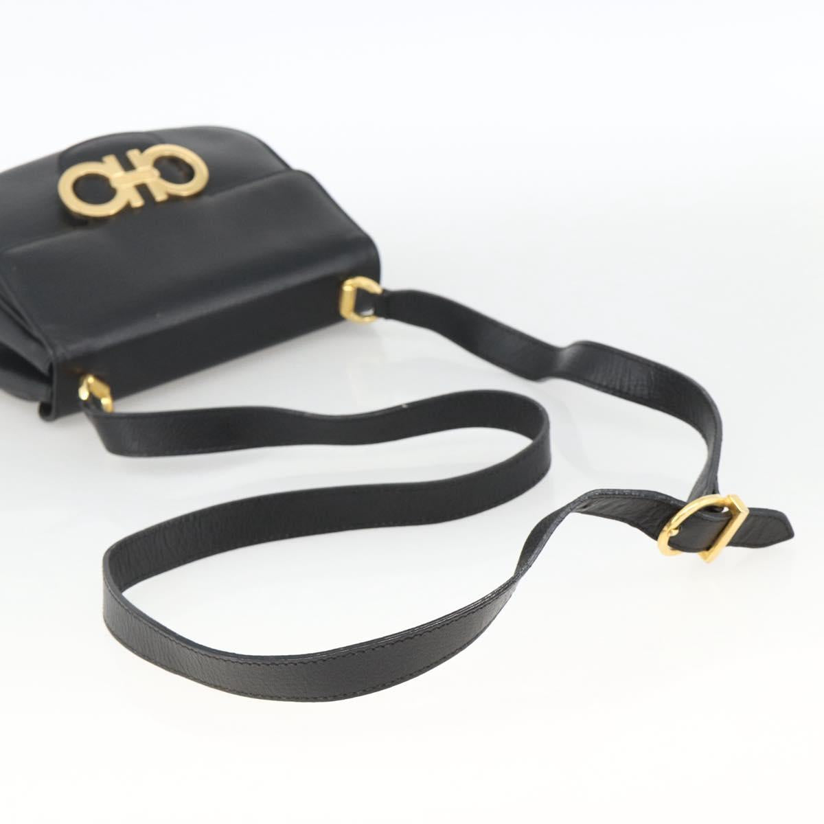 Salvatore Ferragamo Gancini Shoulder Bag Leather Black Gold Auth BAZ601A