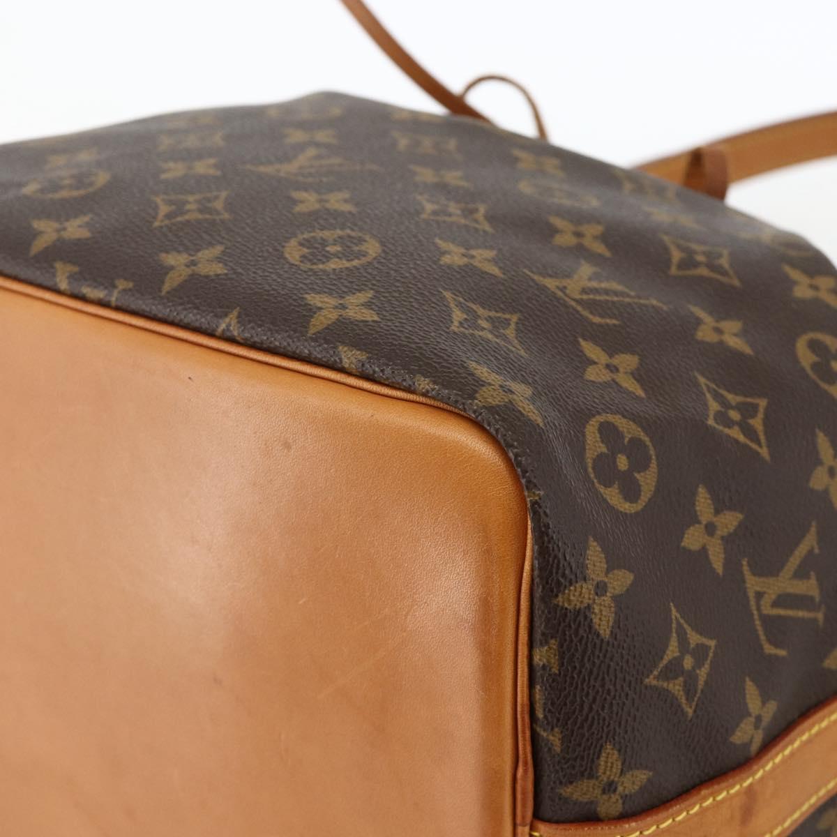 LOUIS VUITTON Monogram Petit Noe Shoulder Bag M42226 LV Auth BAZ681A