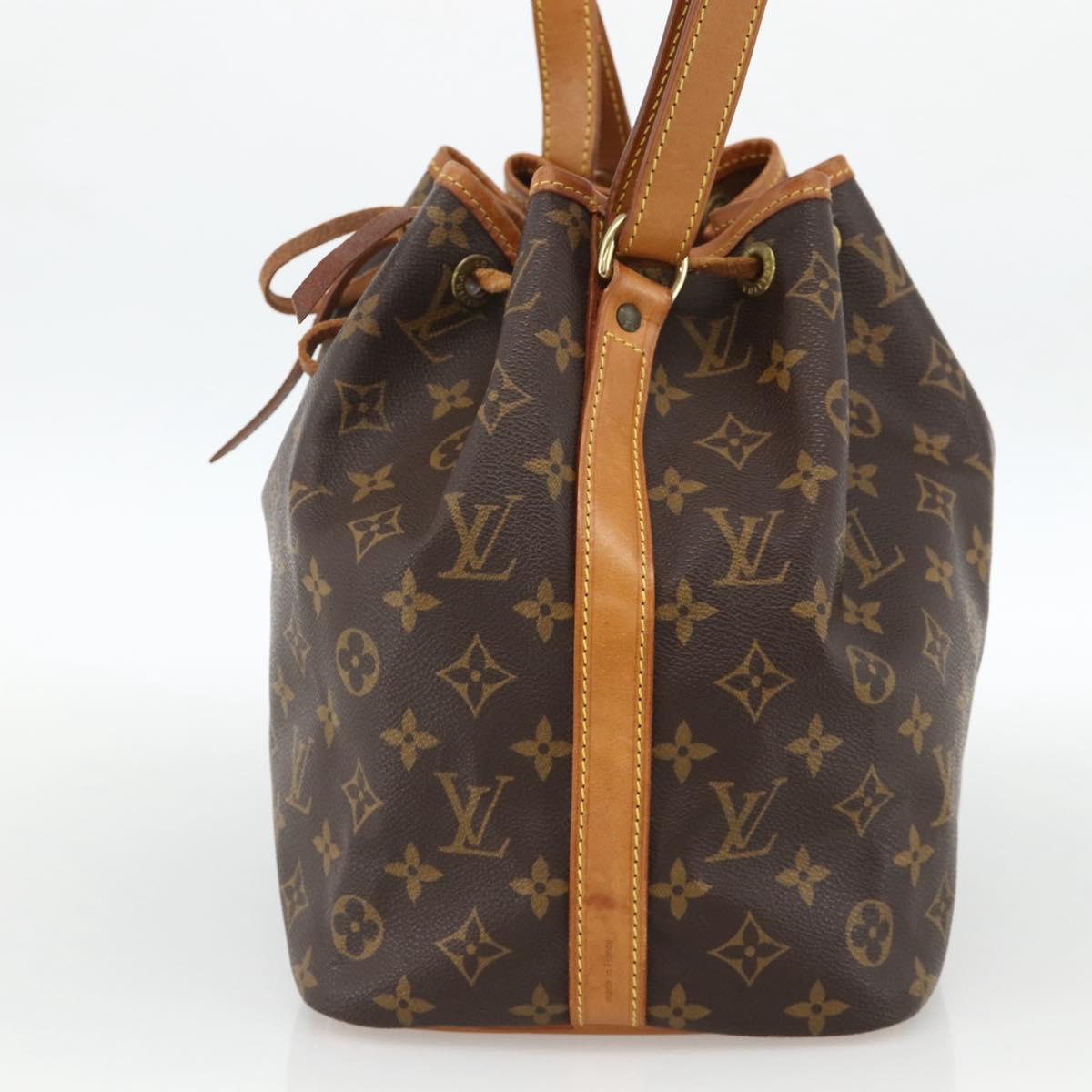 LOUIS VUITTON Monogram Petit Noe Shoulder Bag M42226 LV Auth BAZ681A