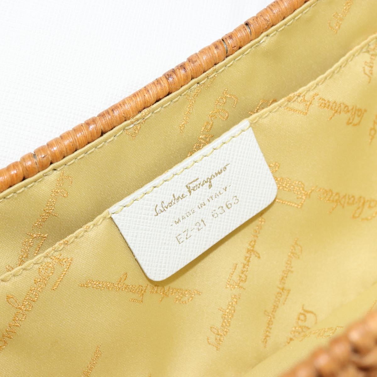 Salvatore Ferragamo Gancini Accessory Pouch Rattan Beige White Auth BAZ704A