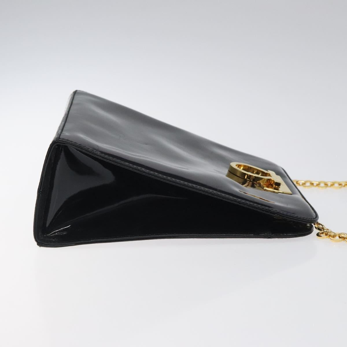 Salvatore Ferragamo Gancini Chain Shoulder Bag Enamel Black Gold Auth BD1170