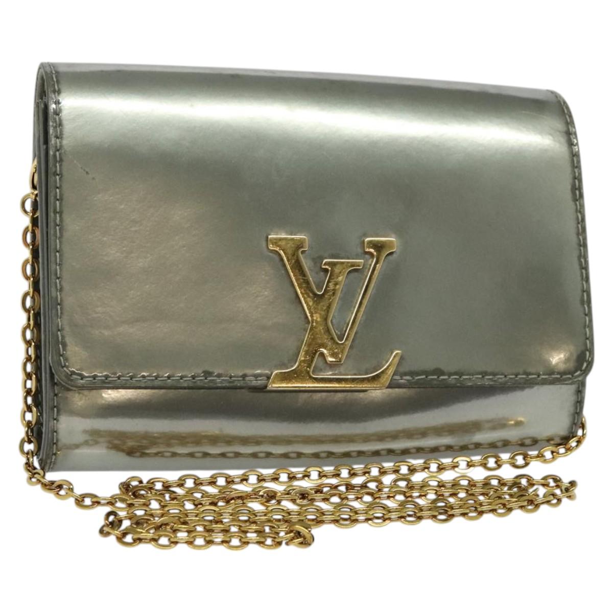 LOUIS VUITTON Vernis Pochette Louise PM Clutch Bag Silver LV Auth BD1178