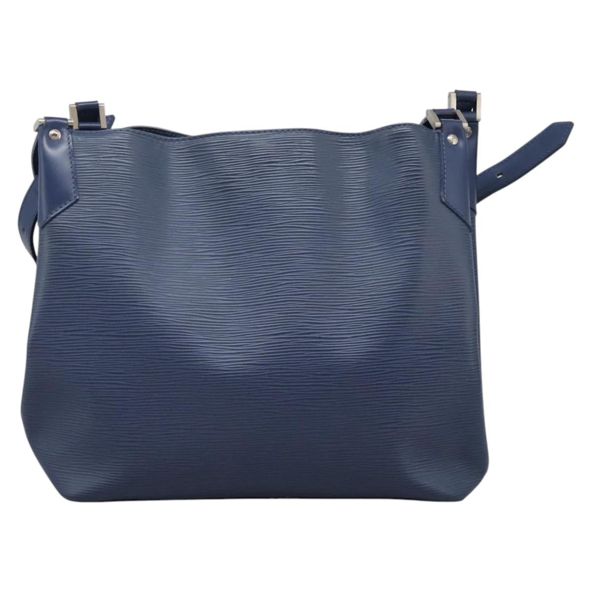 LOUIS VUITTON Epi Mandala MM Shoulder Bag Blue Myrtille M5889G LV Auth BD1187V