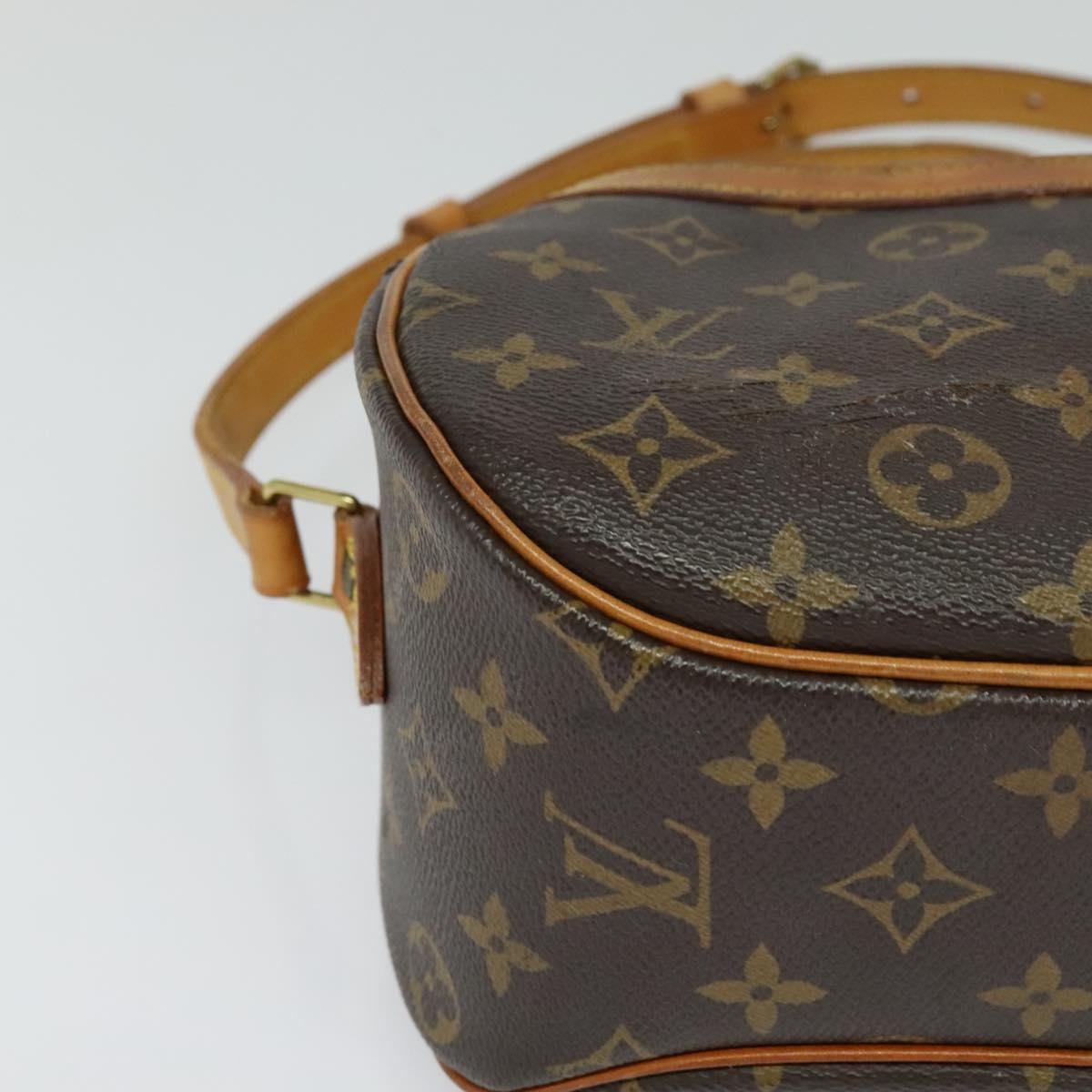 LOUIS VUITTON Monogram Blois Shoulder Bag M51221 LV Auth BD1230
