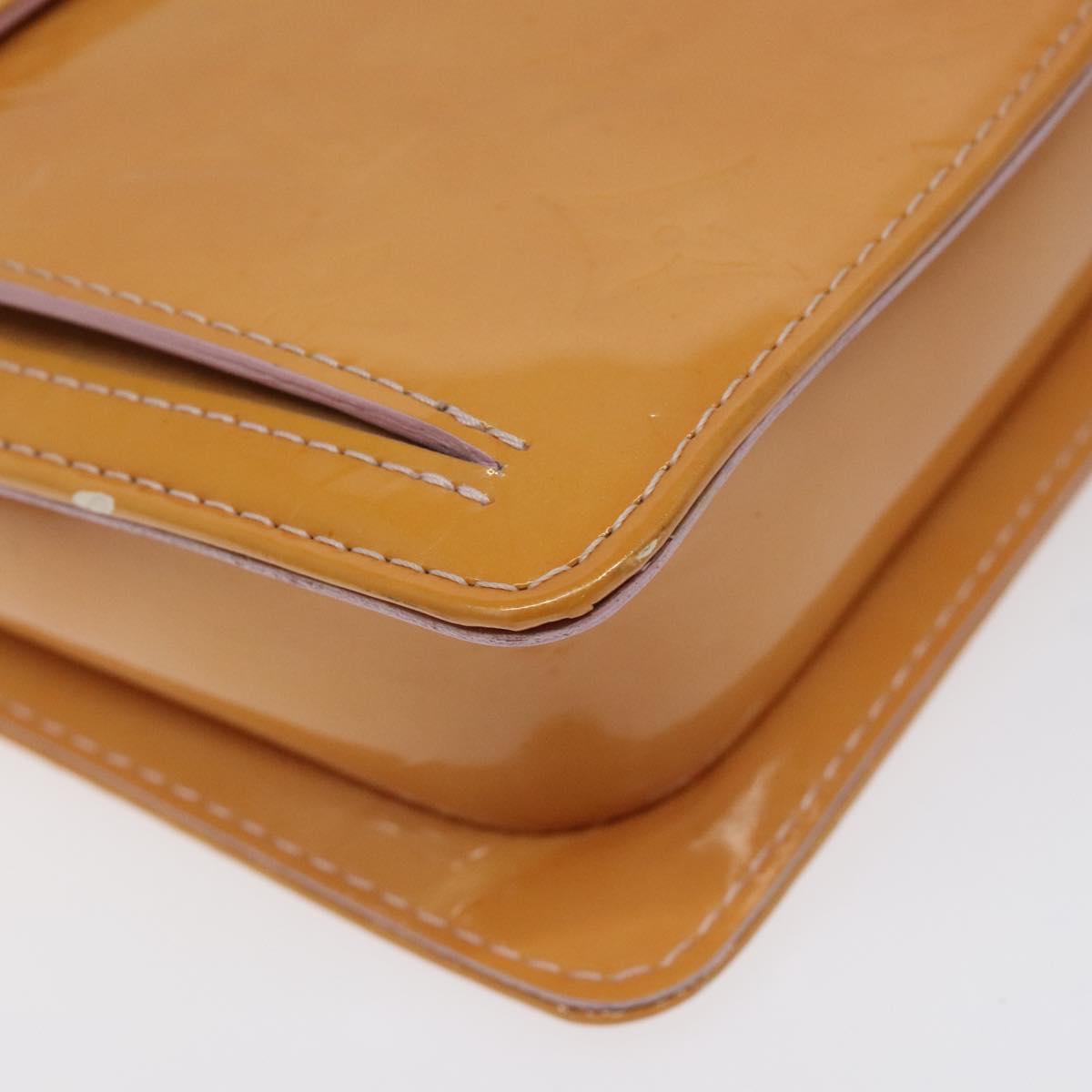 LOUIS VUITTON Monogram Vernis Motto Pouch Marshmallow Pink M91312 Auth BD1240