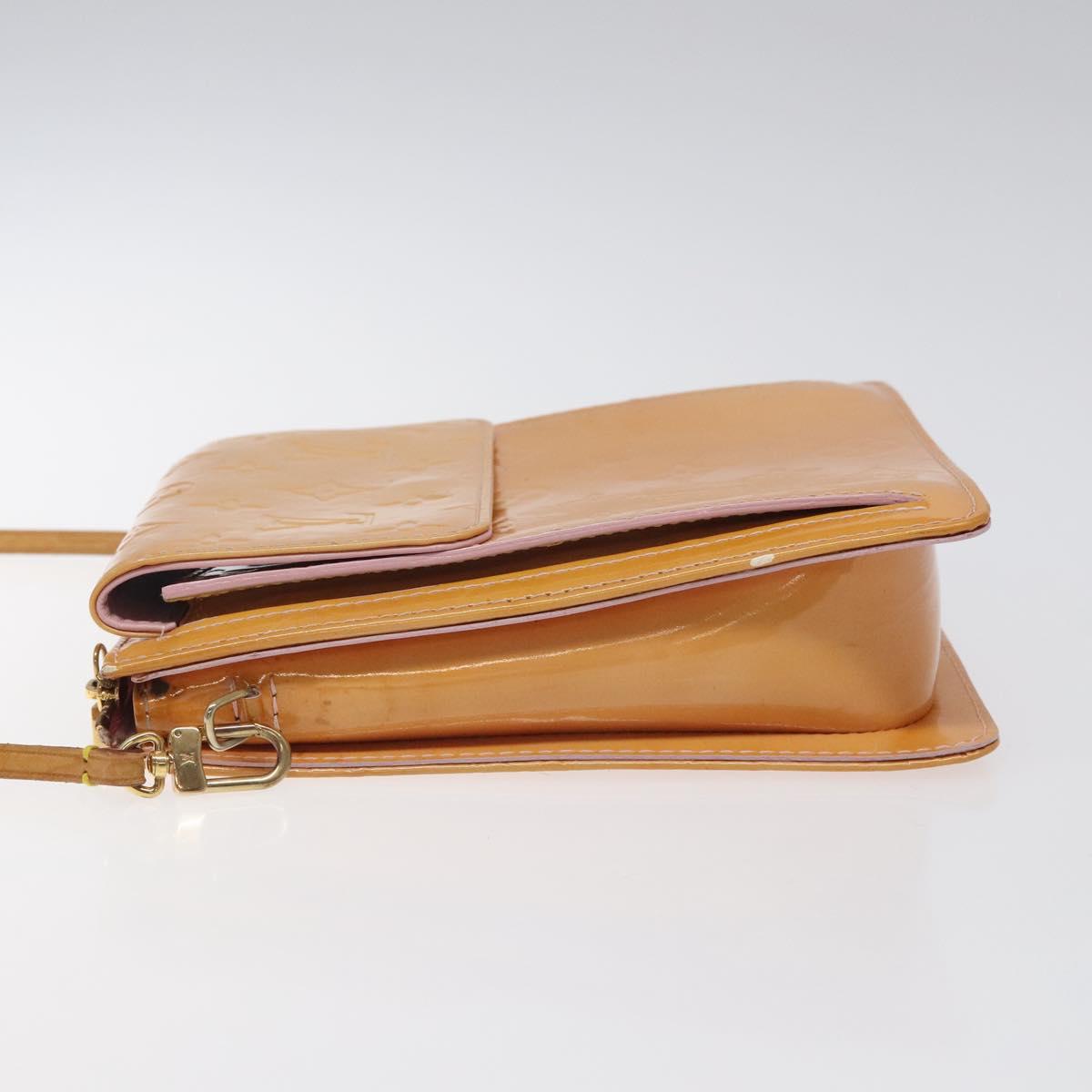 LOUIS VUITTON Monogram Vernis Motto Pouch Marshmallow Pink M91312 Auth BD1240