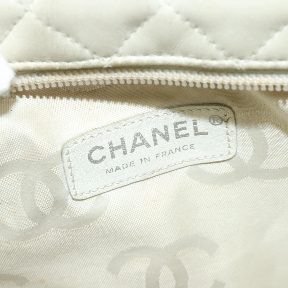 CHANEL Shoulder Bag Lamb Skin White CC Auth BD1411