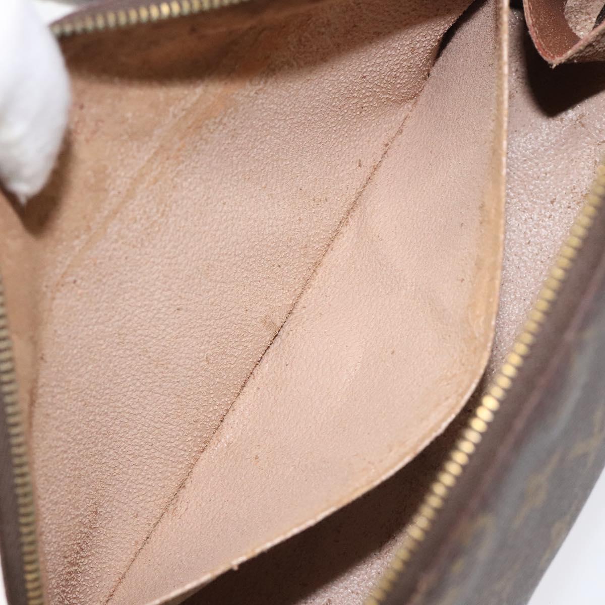 LOUIS VUITTON Monogram Trousse Demi Ronde Cosmetic Pouch M47520 LV Auth BD1455