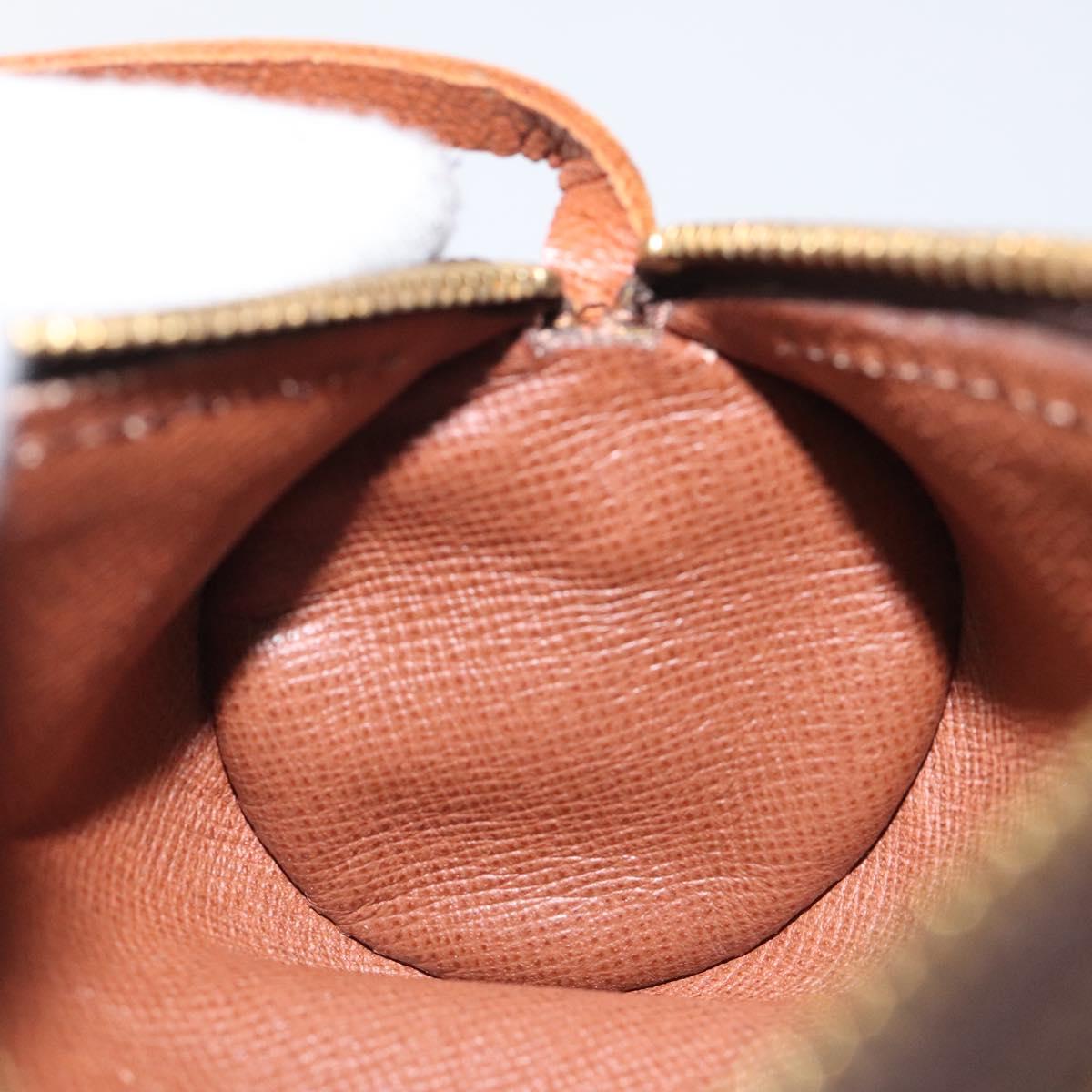 LOUIS VUITTON Monogram Papillon Pouch LV Auth BD2060