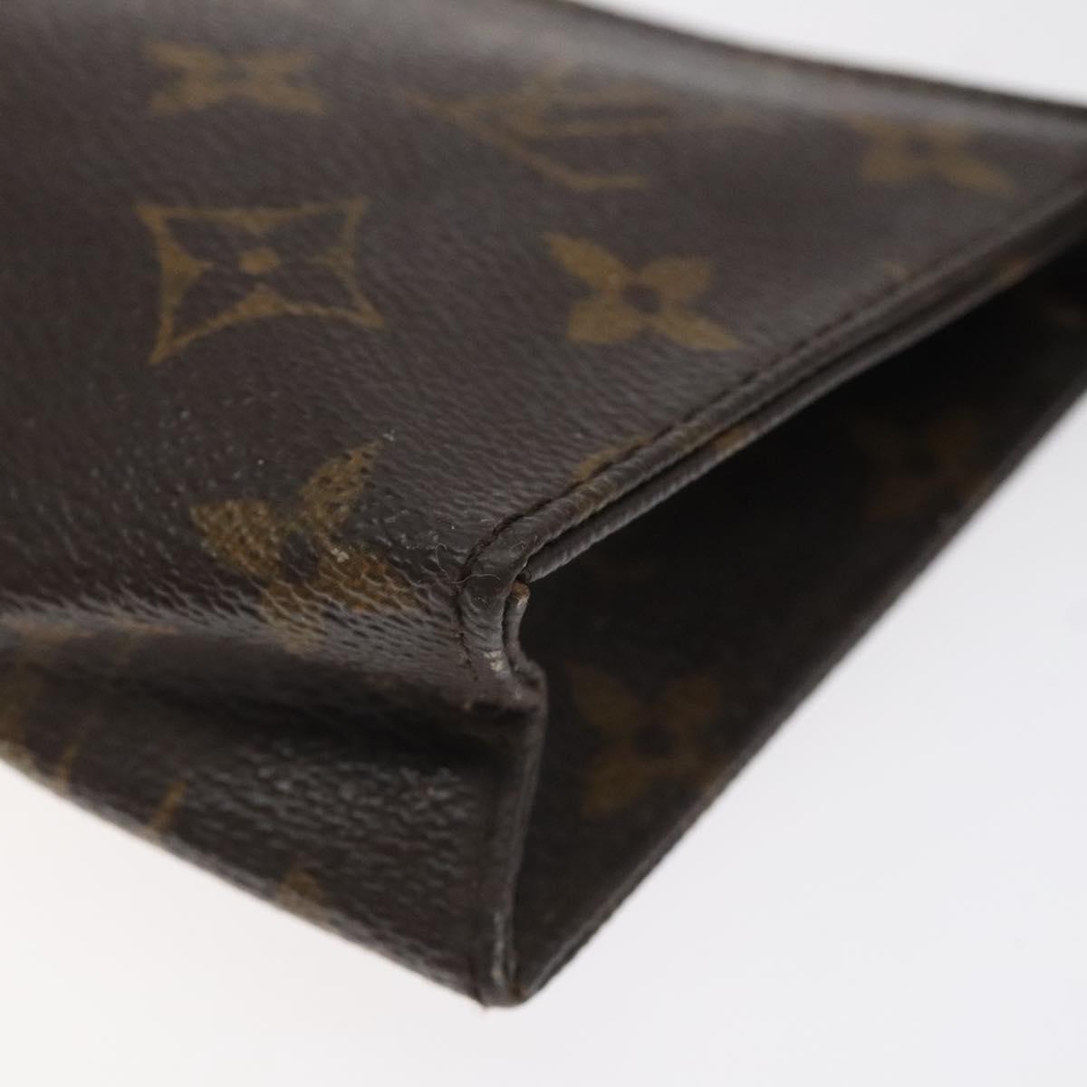 LOUIS VUITTON Monogram Poche Toilette 15 Pouch M47546 LV Auth BD2274