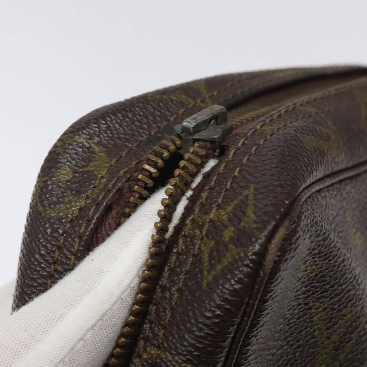 LOUIS VUITTON Monogram Trousse Toilette 23 Clutch Bag Vintage M47524 Auth BD2308