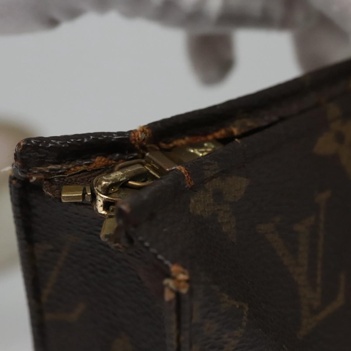 LOUIS VUITTON Monogram Poche Toilette 26 Pouch M47542 LV Auth BD294