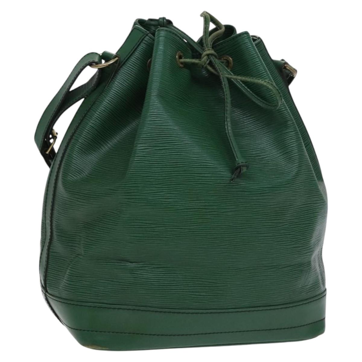 LOUIS VUITTON Epi Noe Shoulder Bag Green M44004 LV Auth BD805