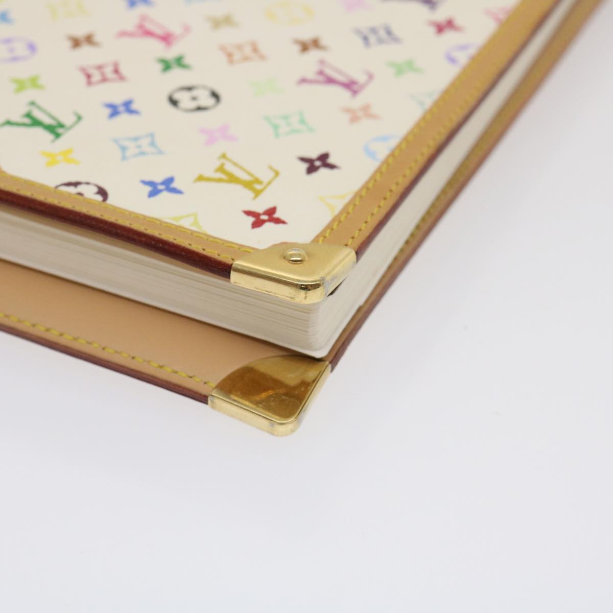 LOUIS VUITTON Monogram Multicolor Vendredi Note Cover Book White LV Auth am474bAV