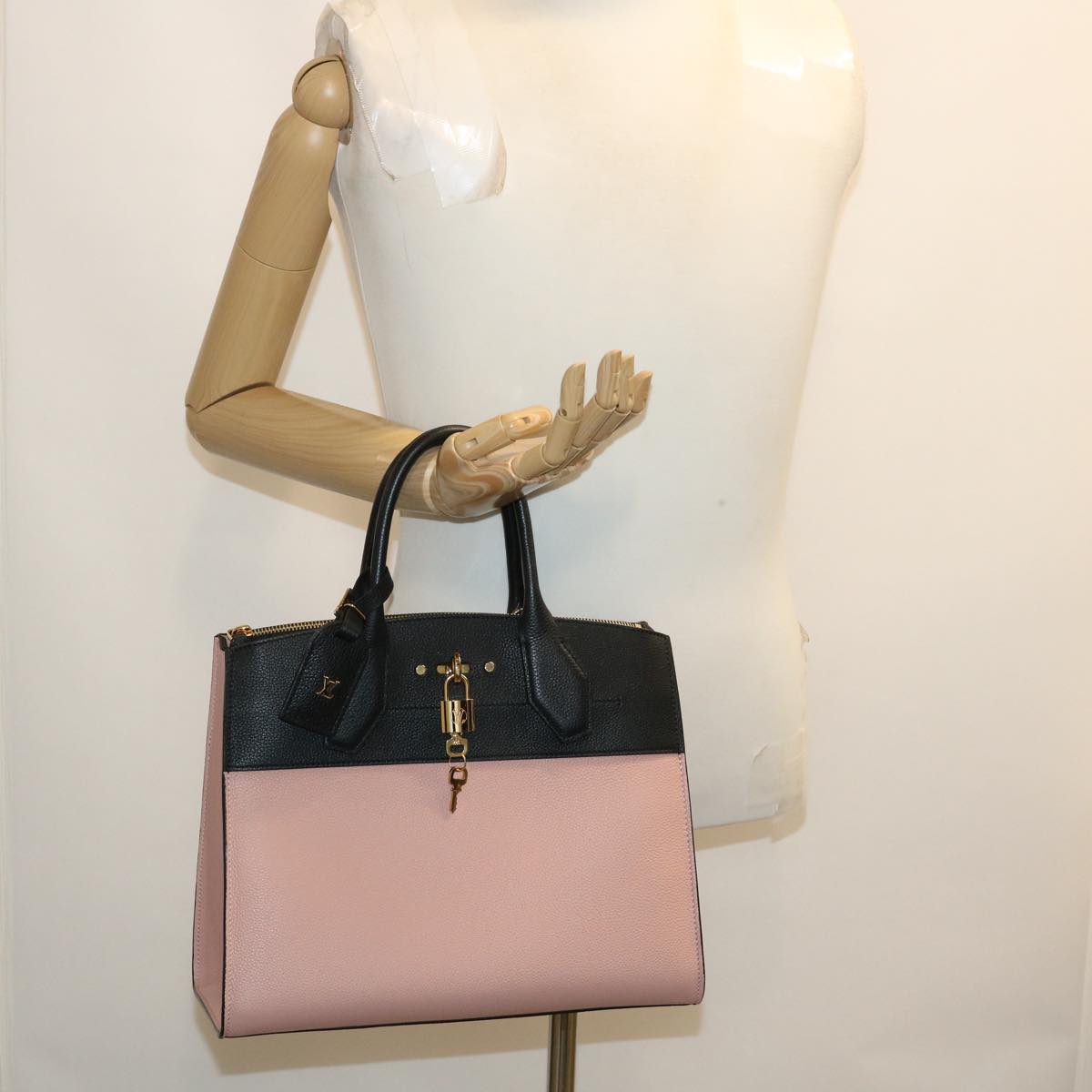 LOUIS VUITTON City Steamer MM Hand Bag Leather 2way Pink M53019 LV Auth am479b