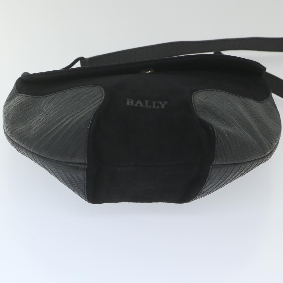 BALLY Shoulder Bag Suede Black Auth bs10093