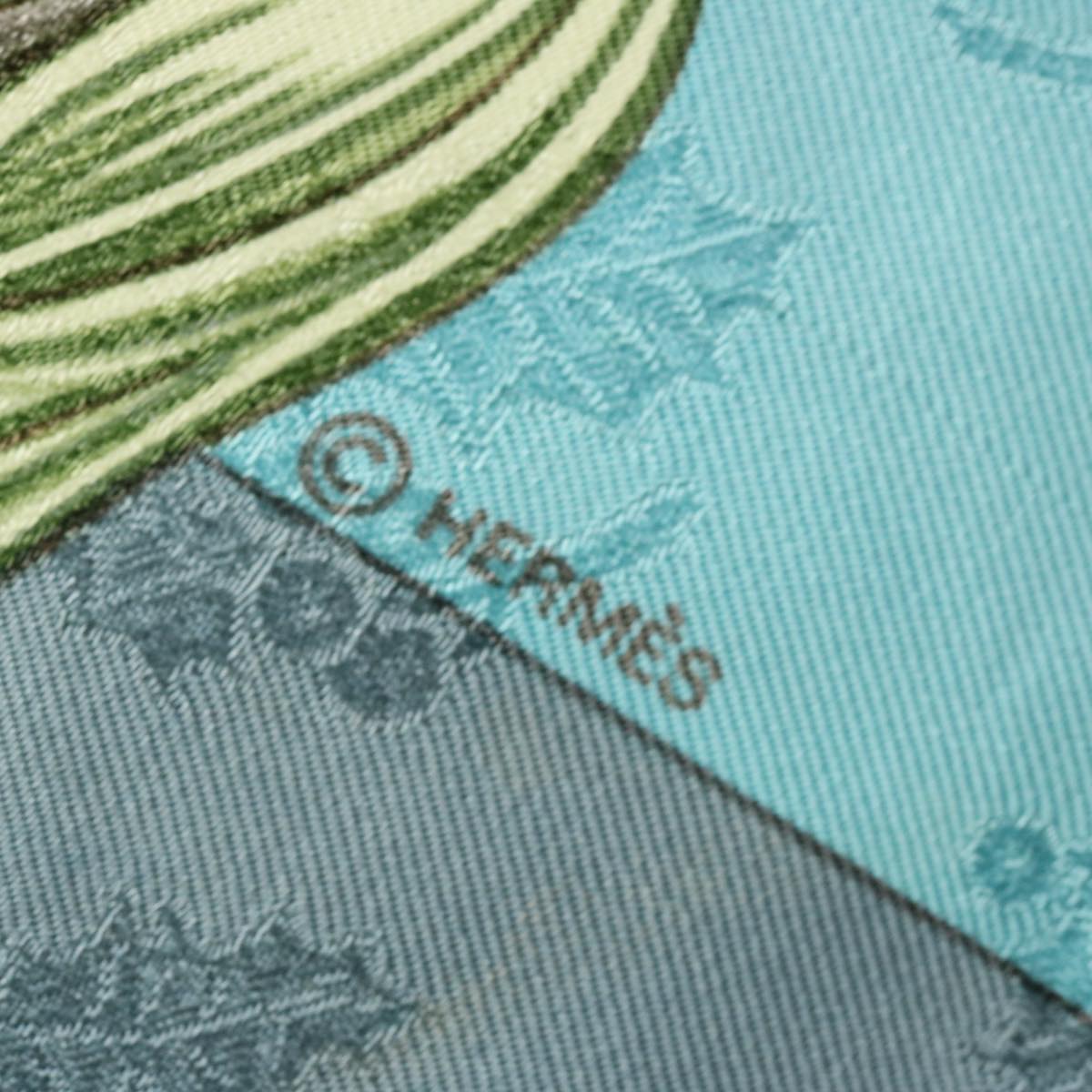 HERMES Carre 90 PLUMES ET GRELOT Scarf Silk Light Blue Auth bs10179