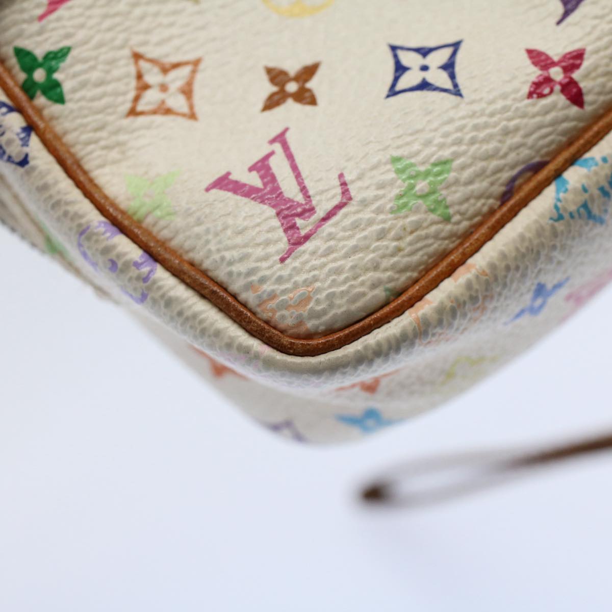 LOUIS VUITTON Monogram Multicolor Trousse Wapity Pouch White M58033 Auth bs10207