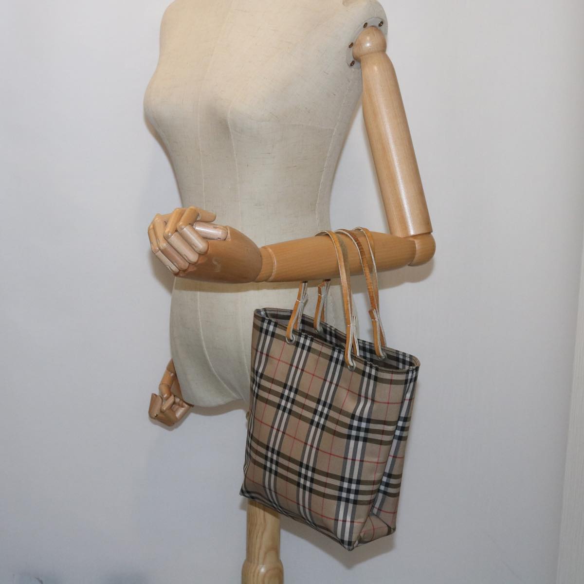 BURBERRY Nova Check Tote Bag Nylon Beige Auth bs10434