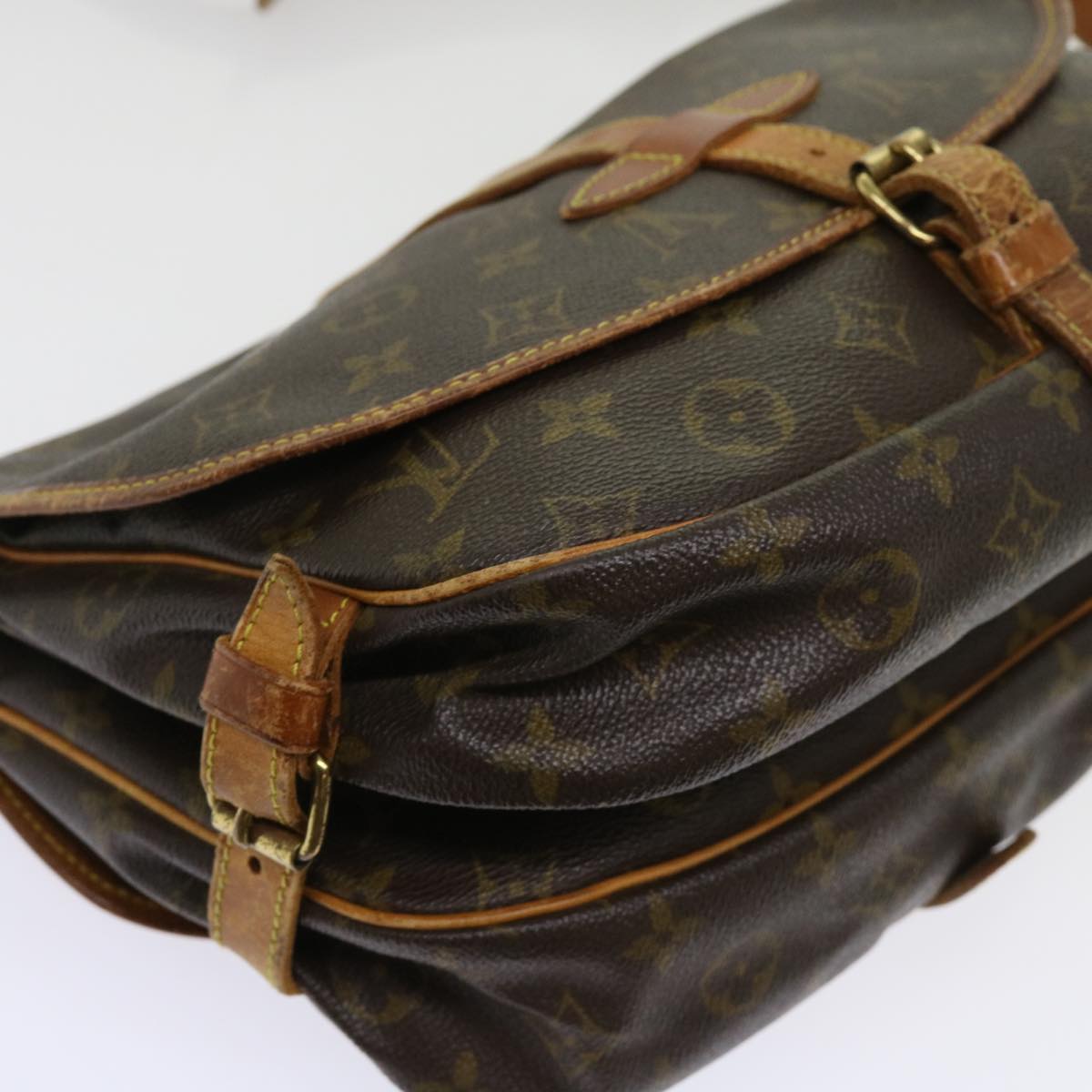 LOUIS VUITTON Monogram Saumur 30 Shoulder Bag M42256 LV Auth bs10650