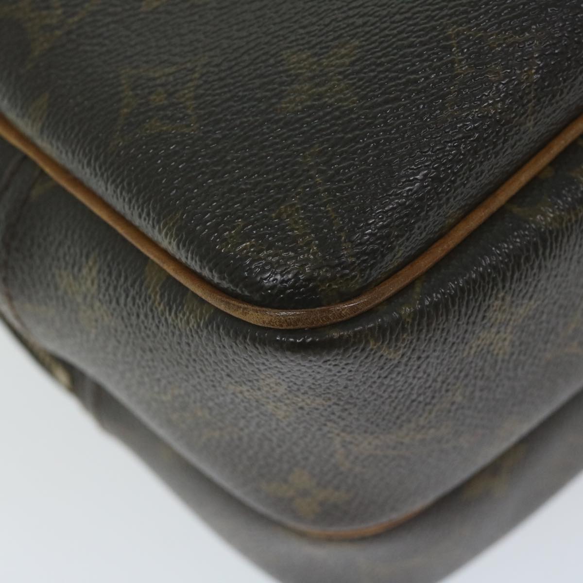 LOUIS VUITTON Monogram Reporter PM Shoulder Bag M45254 LV Auth bs10741