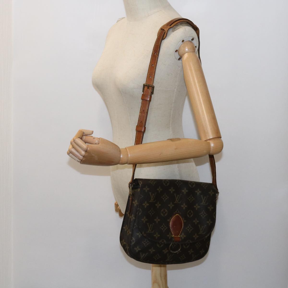 LOUIS VUITTON Monogram Saint Cloud GM Shoulder Bag M51242 LV Auth bs10867